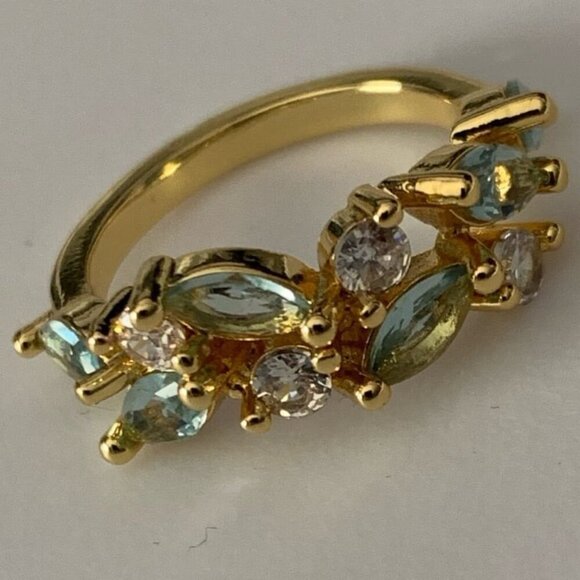 18k Gold Plated Green Leaf Diamond Ring - Picture 7 of 8